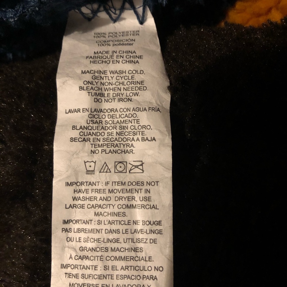 Pendleton Blanket - Picture 4 of 6